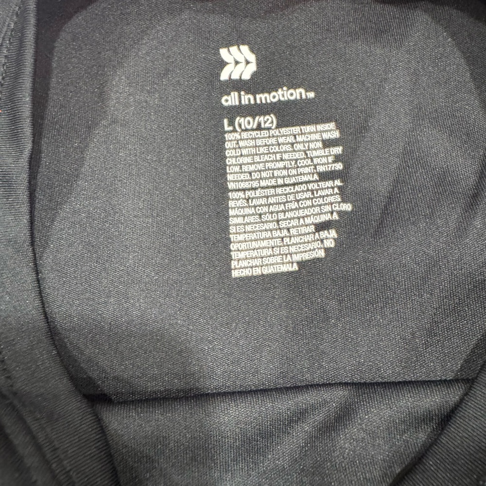 FOCUSED BLACK TEE FOR GIRLS - Picture 3 of 4